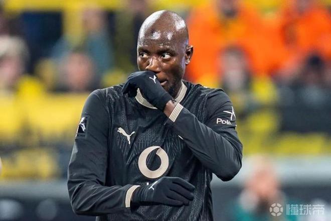 德天空：吉拉西战霍村后被诊断出脑震荡，或无缘周末战弗赖堡