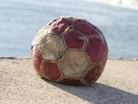 猛龙VS骑士直播骑士擒猛龙2-0 哈登28分 米切尔30+7 莫布里13中11 莺歌15中3